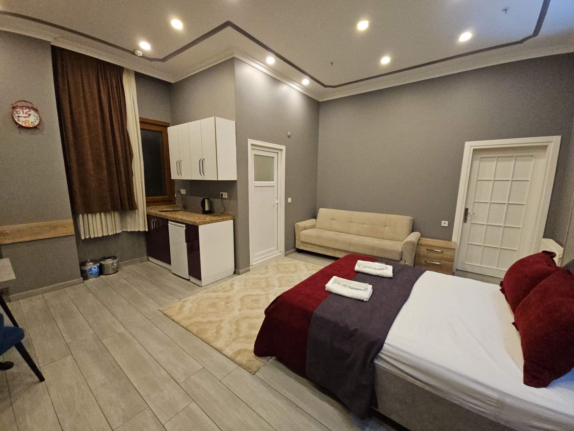 Quad Room