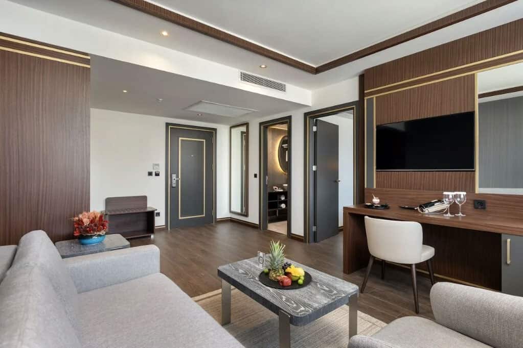 Premium Deluxe Room