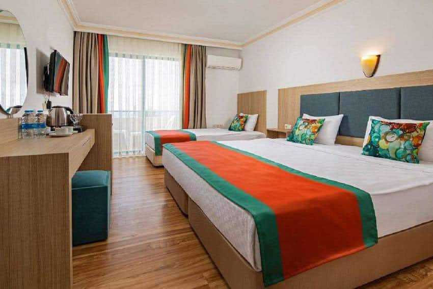 Komfort-Vierbettzimmer