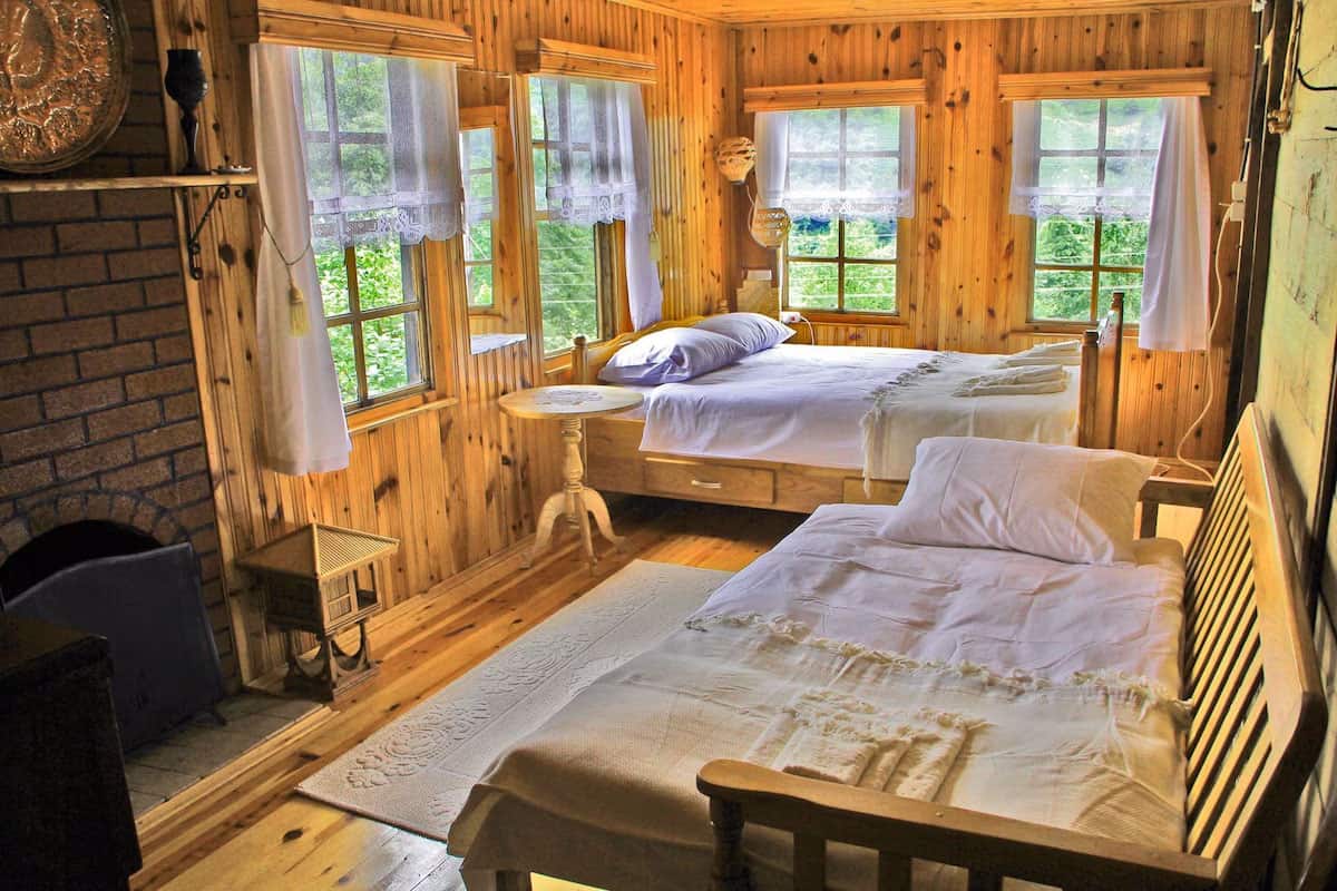 Standard-Vierbettzimmer
