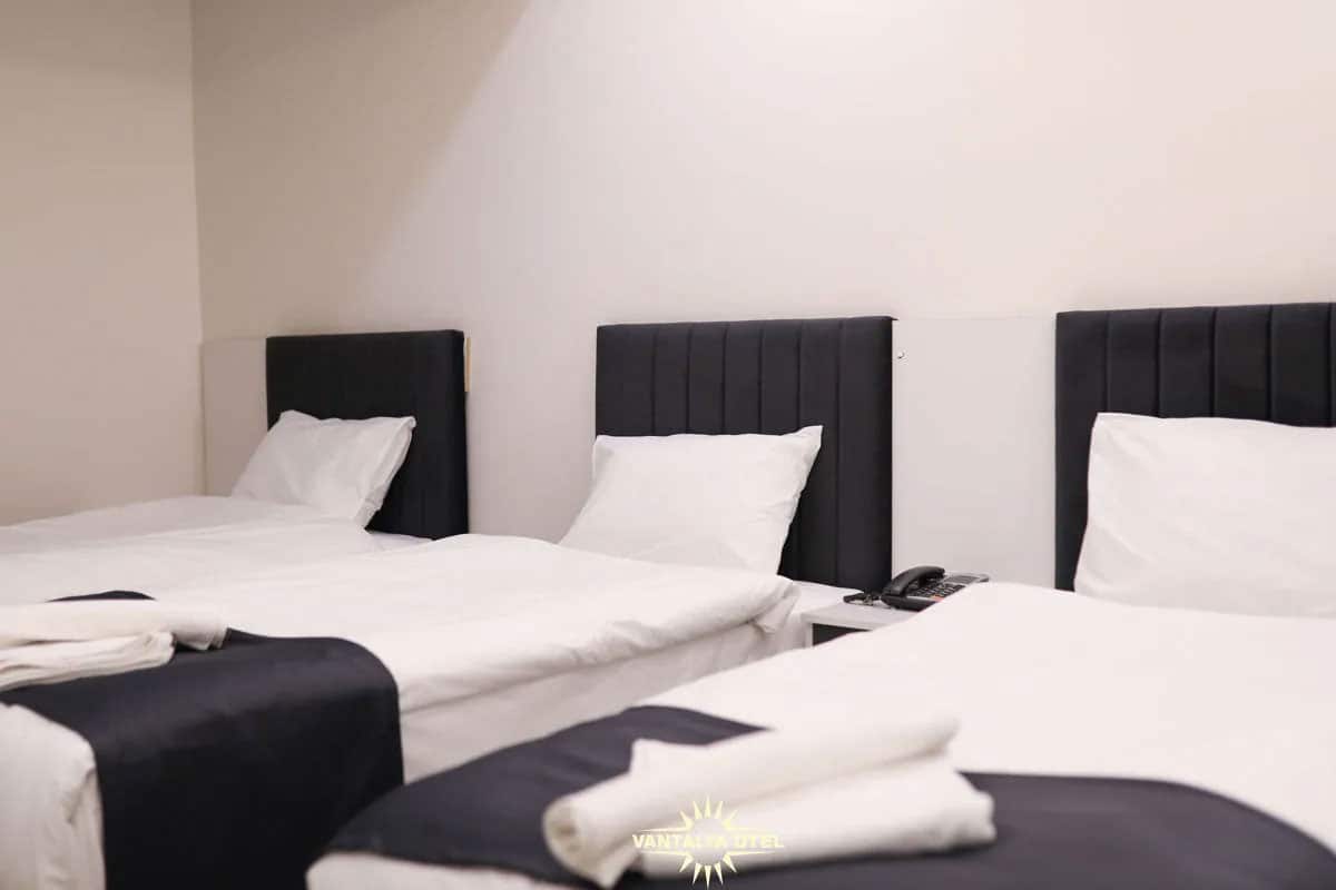Dreibettzimmer