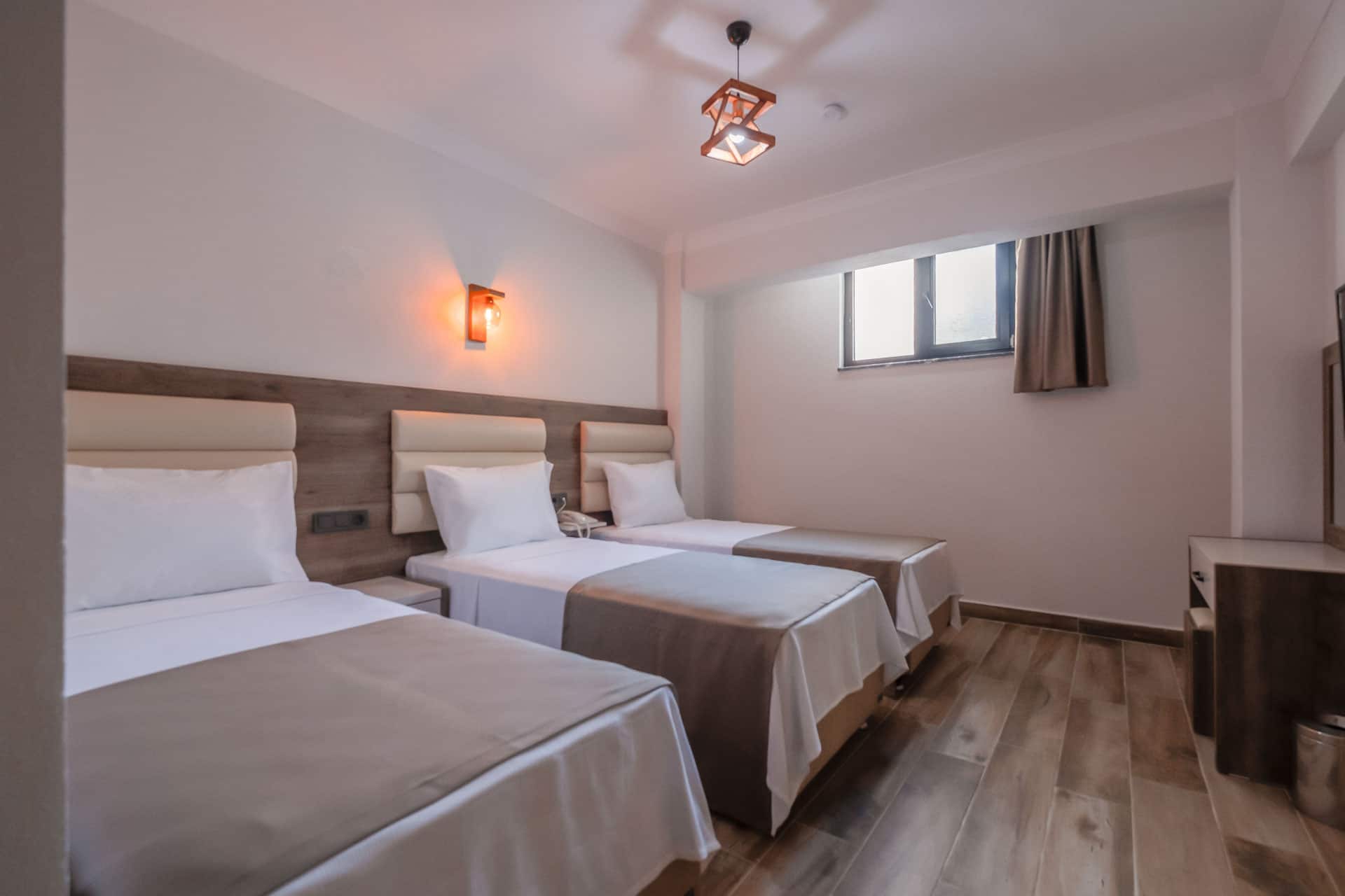 Economy Room