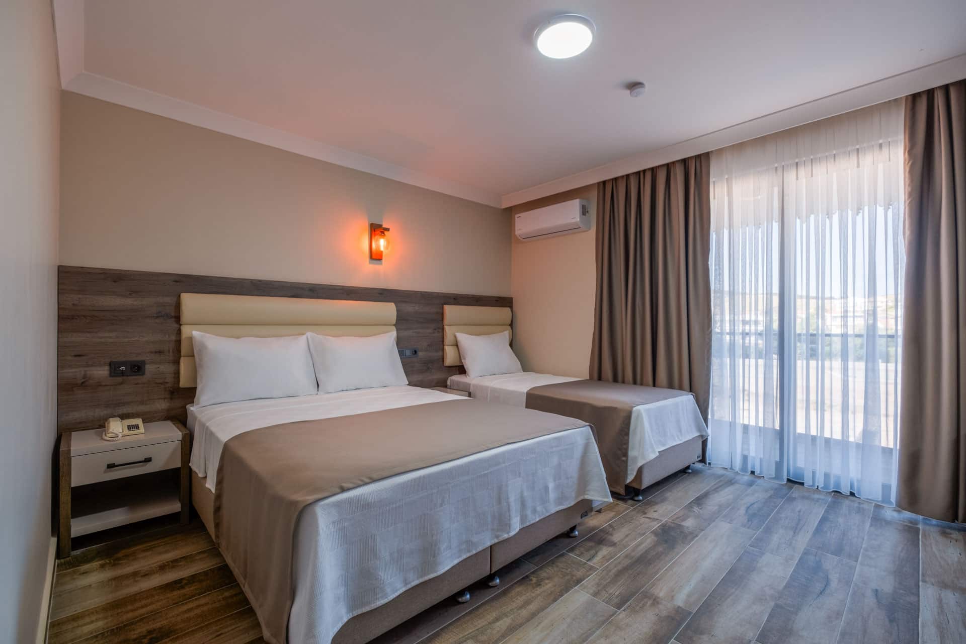 Triple Room