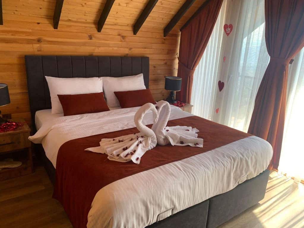 Zimmer mit Balkon