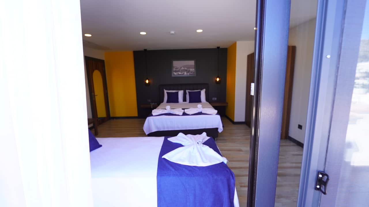 Deluxe Family Suite