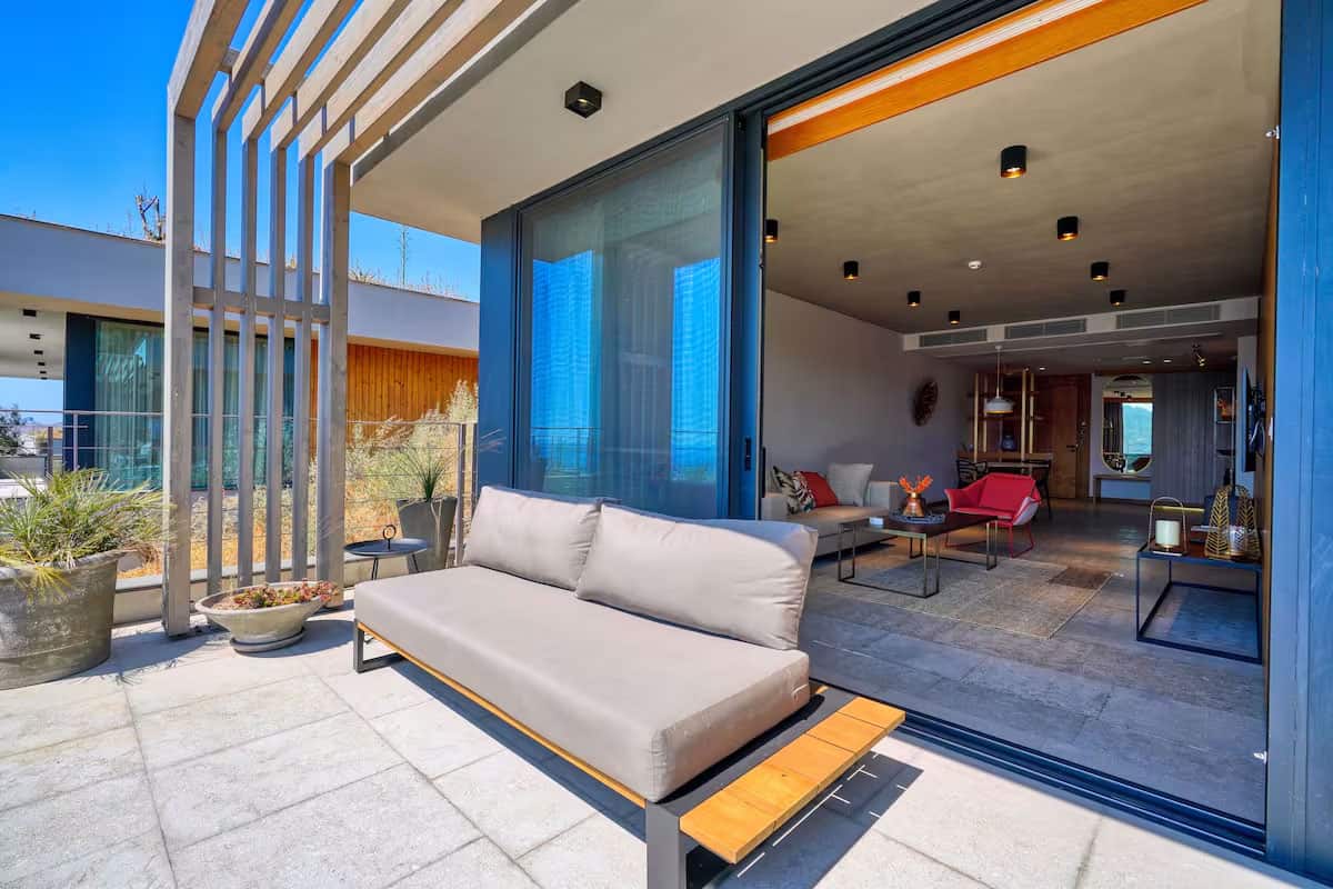 Residenz 1+1 mit Terrasse und Meerblick