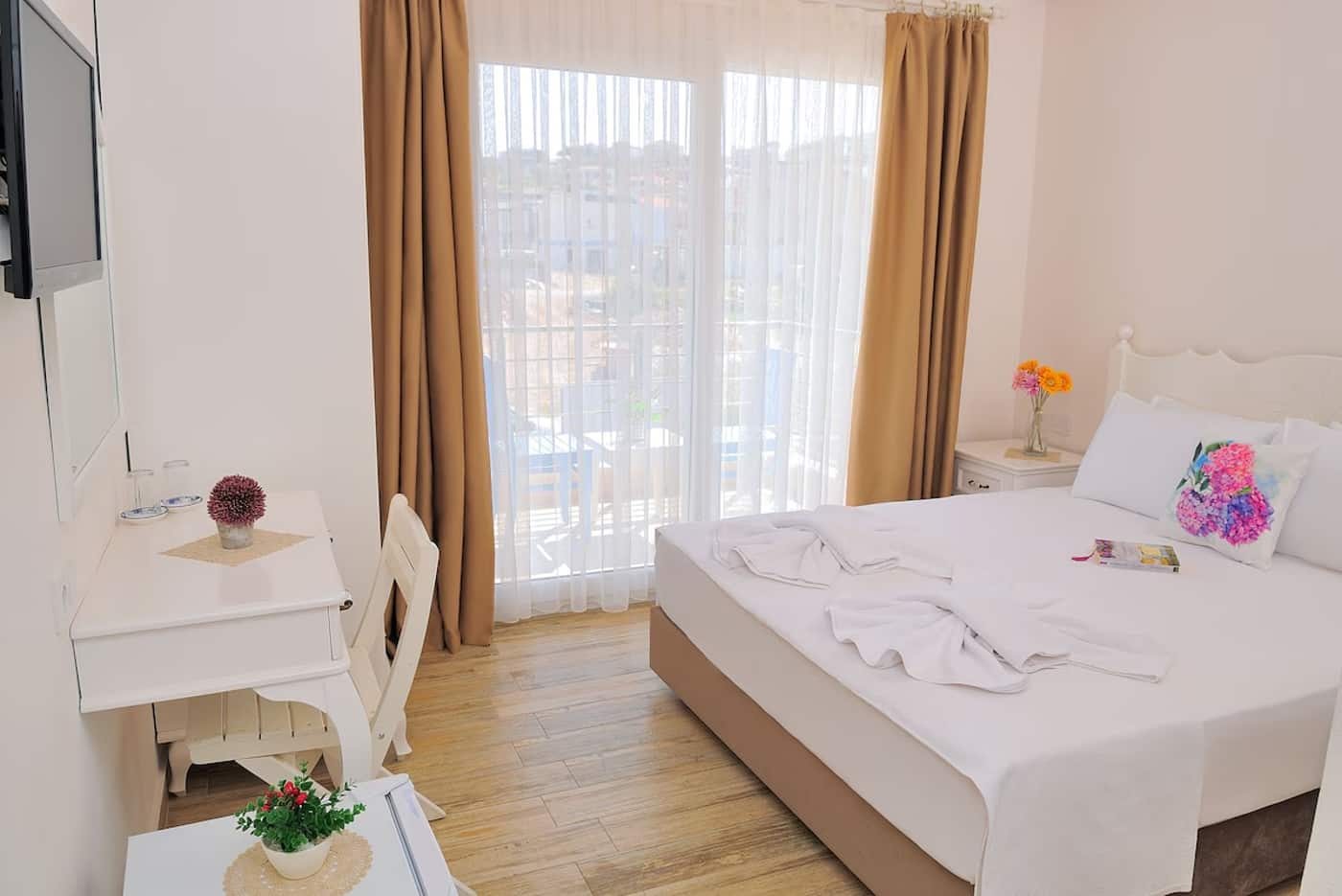 Standard-Zimmer mit großem Einzelbett