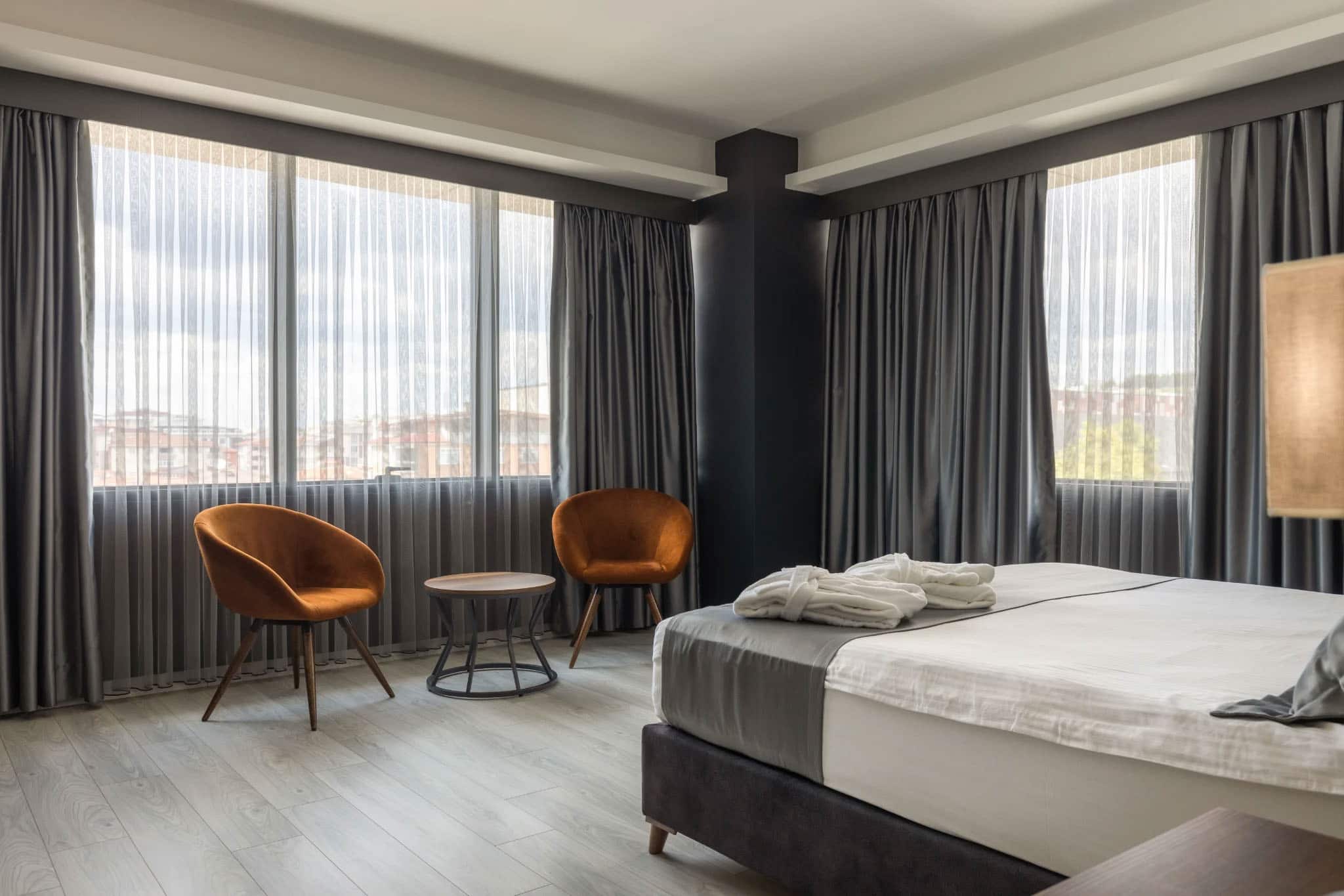 Deluxe Suite