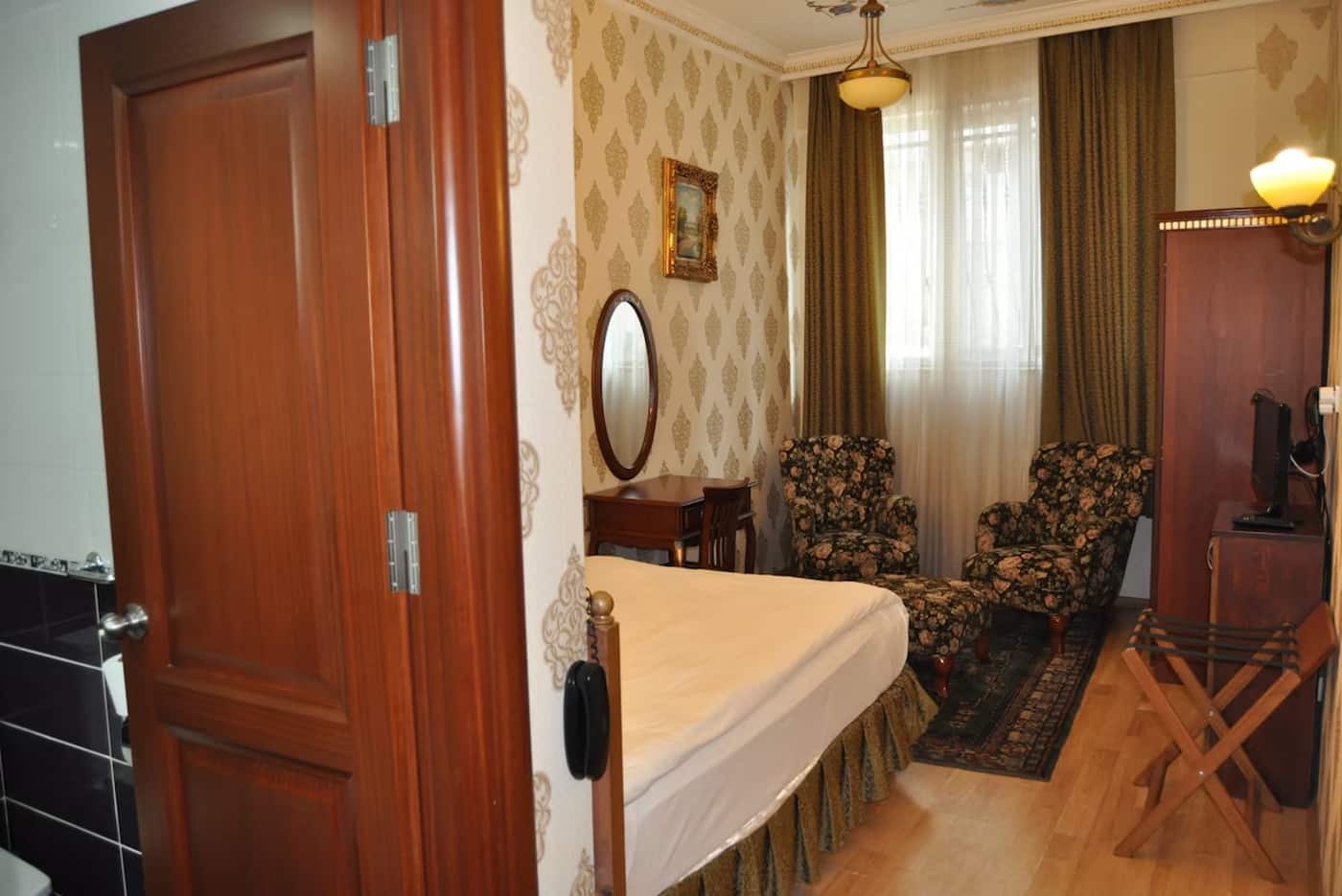 Economy Double Room