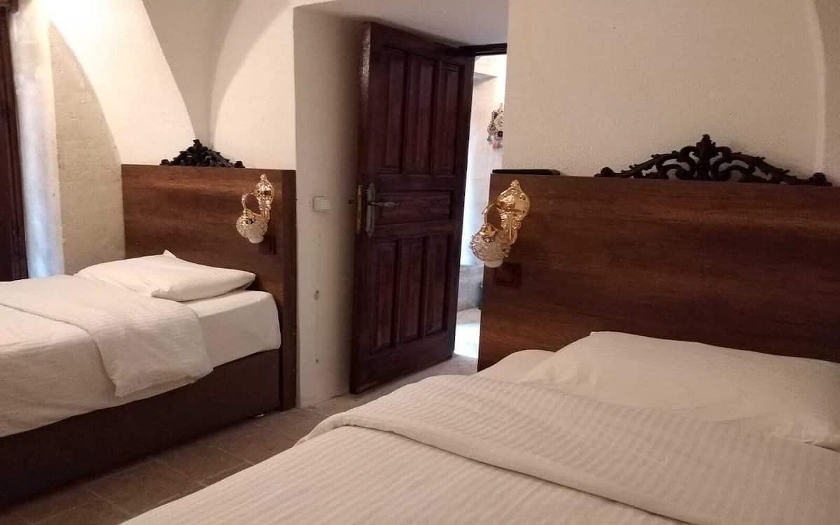 Doppelzimmer mit getrennten Betten