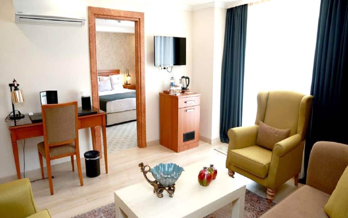 Presidential Suite