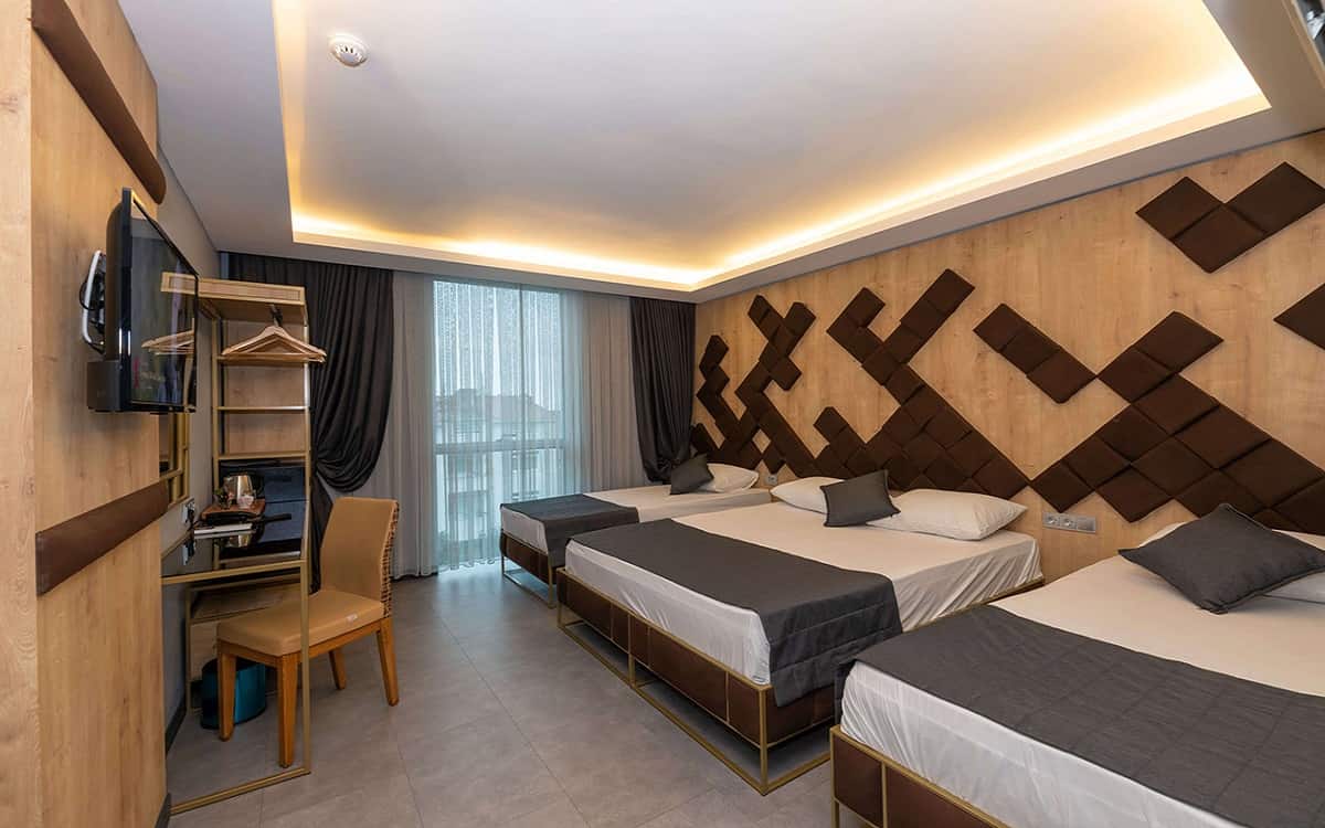 Standard Quadruple Room