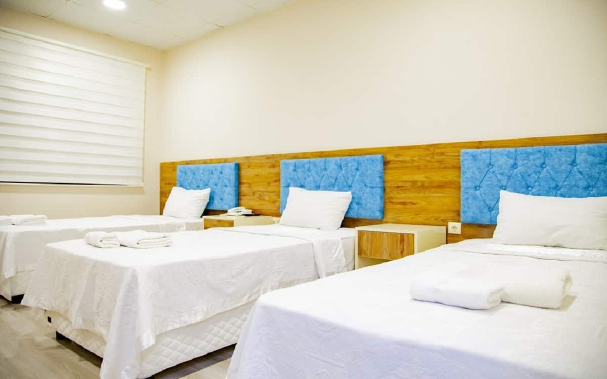 Zimmer mit 4 Betten