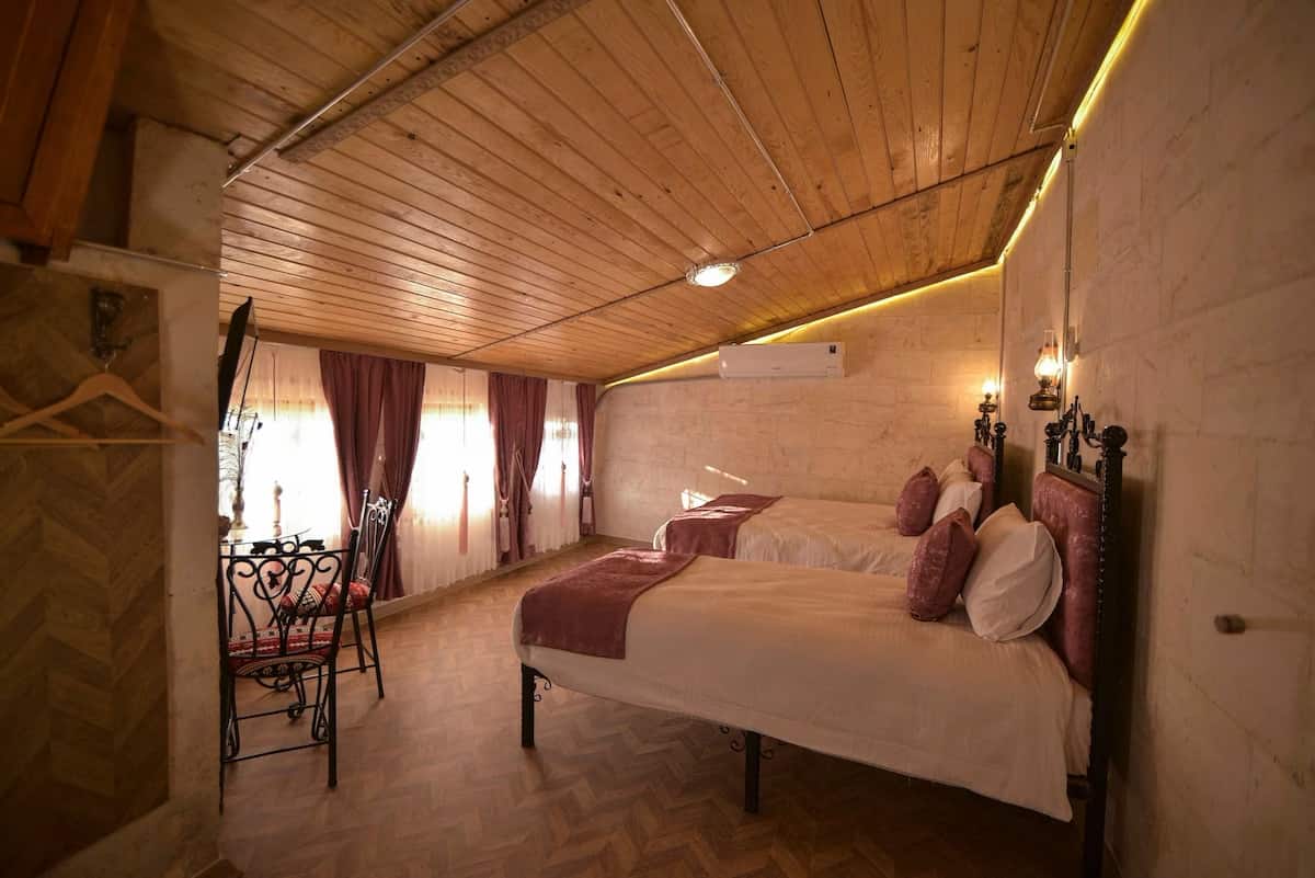 Standard-Dreibettzimmer