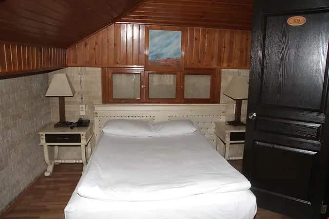 Doppelzimmer mit getrennten Betten
