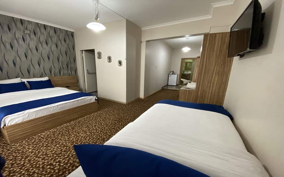 Standard-Vierbettzimmer
