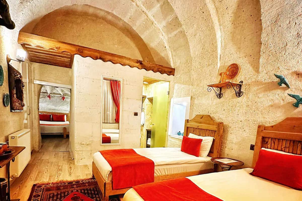 Familienzimmer mit Whirlpool