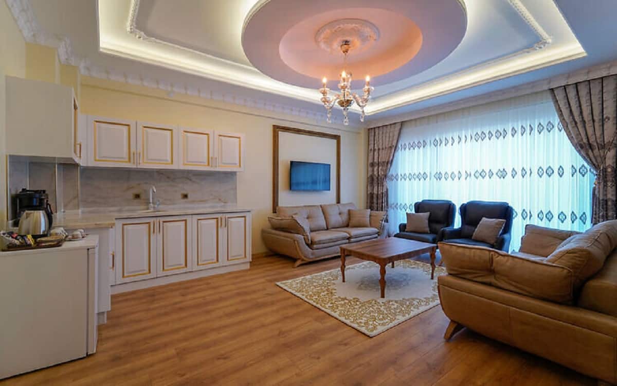 Queen Suite