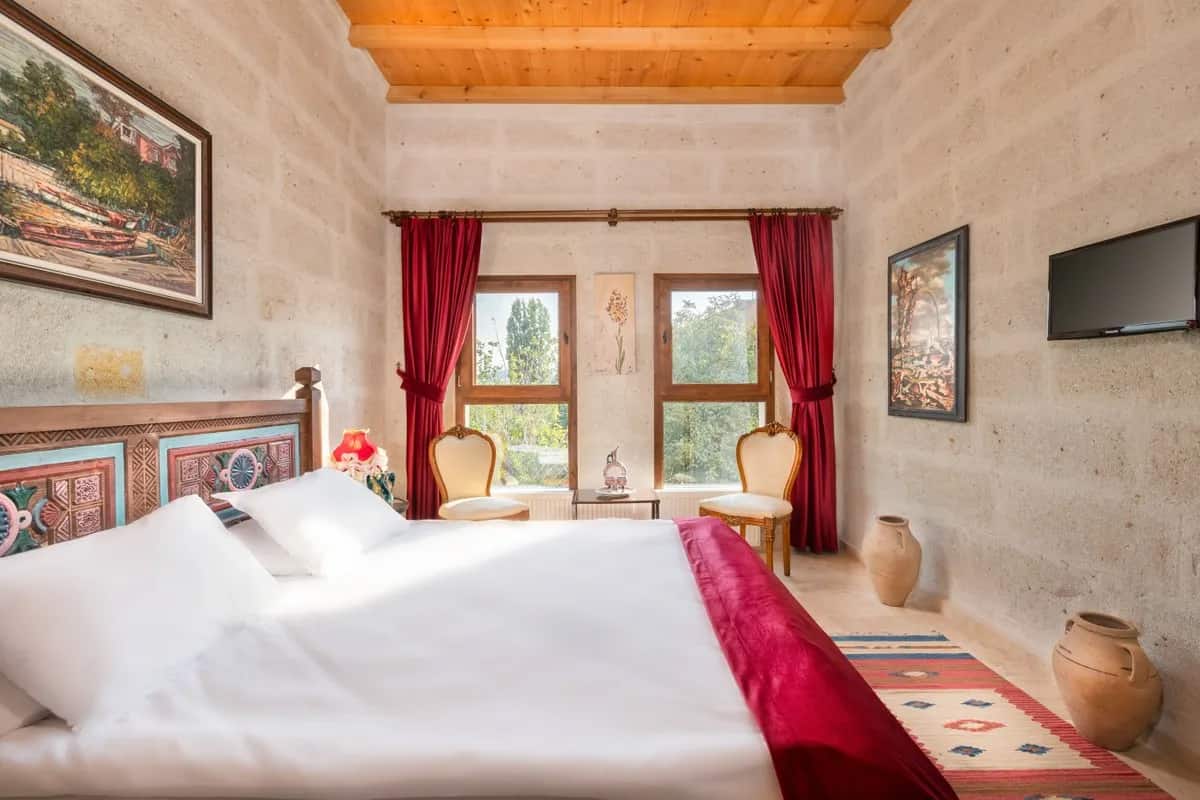 1 Panoramic Room