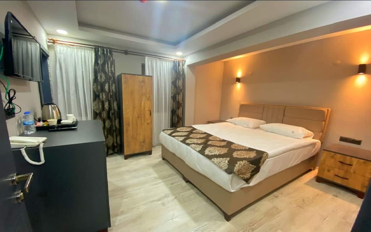 Economy Double Room