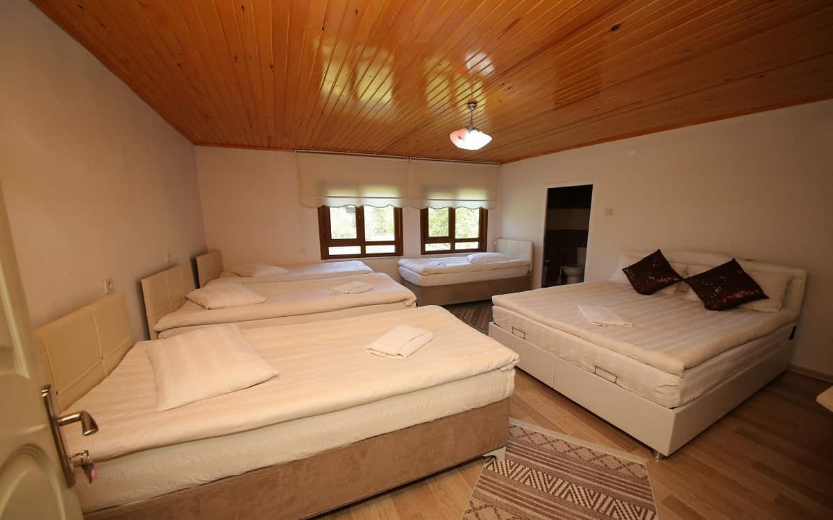 Six-Person Room