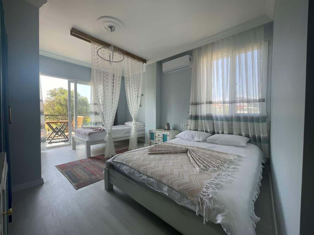 Deluxe-Dreibettzimmer