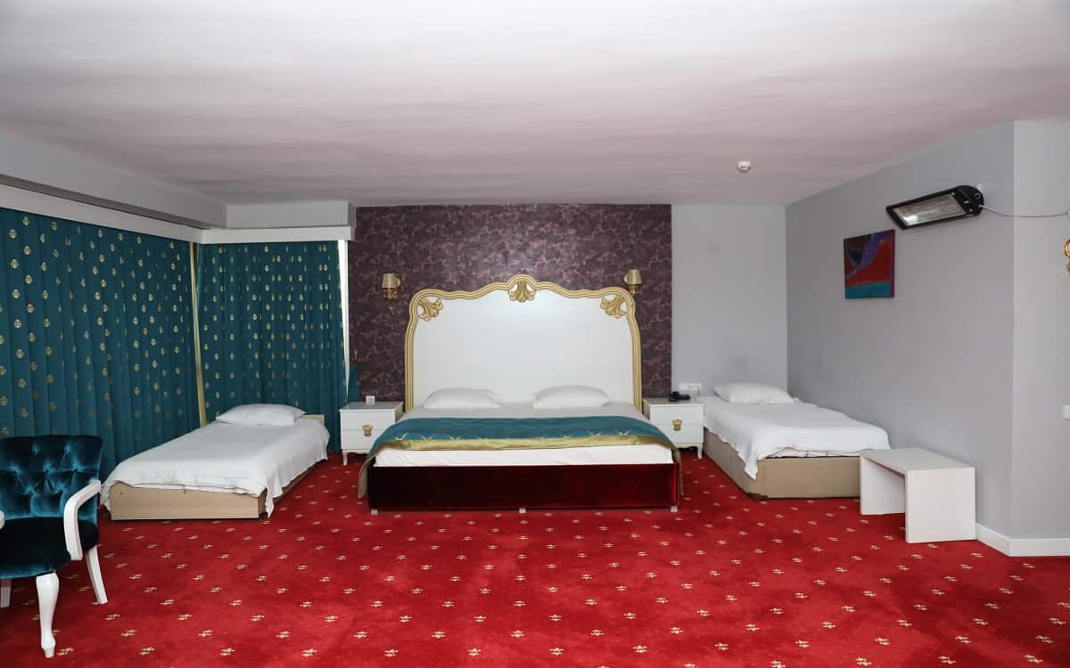 Standard-Dreibettzimmer