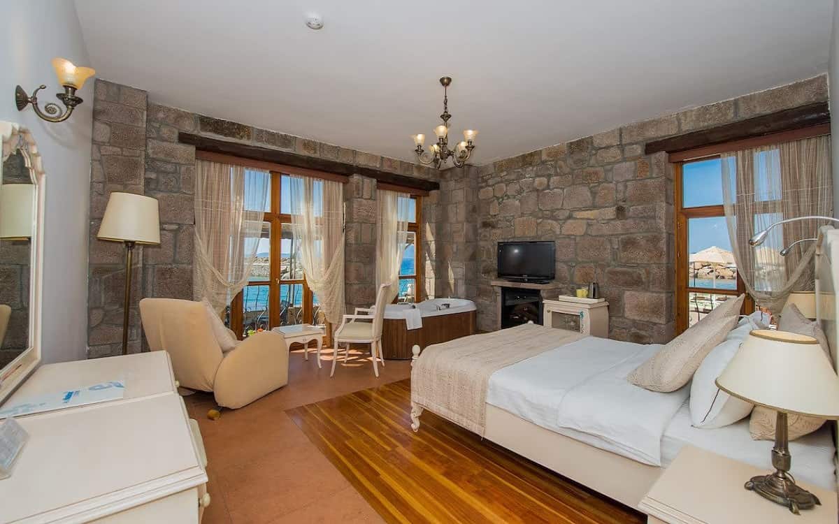Zimmer mit Balkon, Meerblick