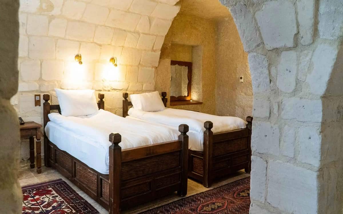Luxury Cave Suite