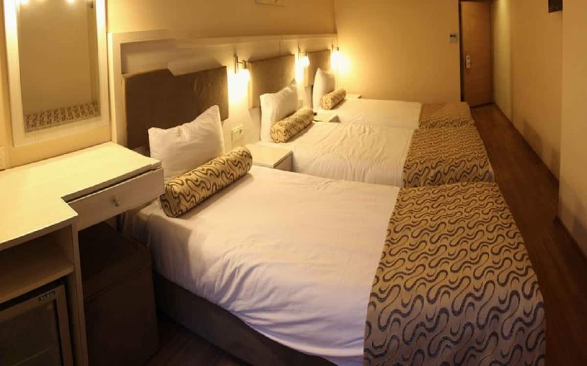 Deluxe-Dreibettzimmer