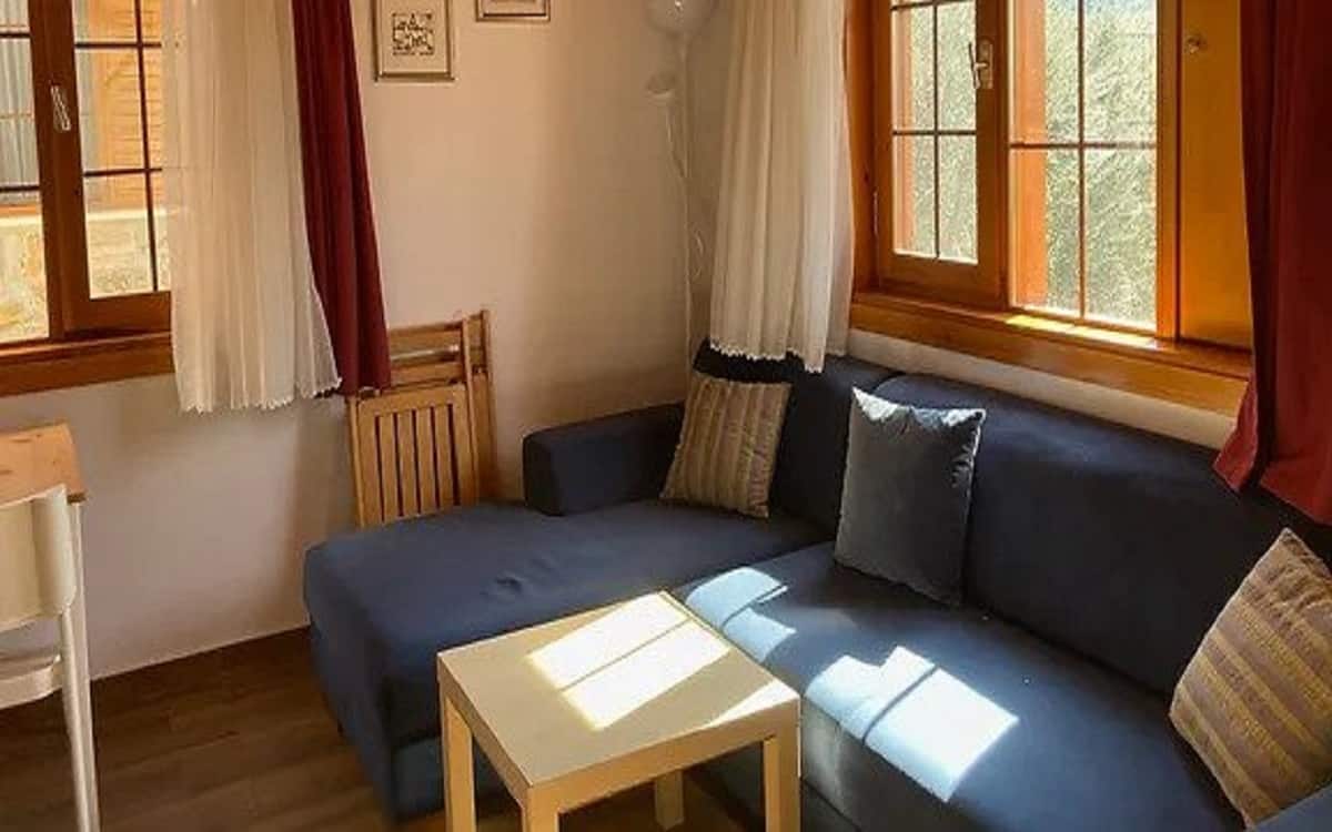 Bungalow 1 1