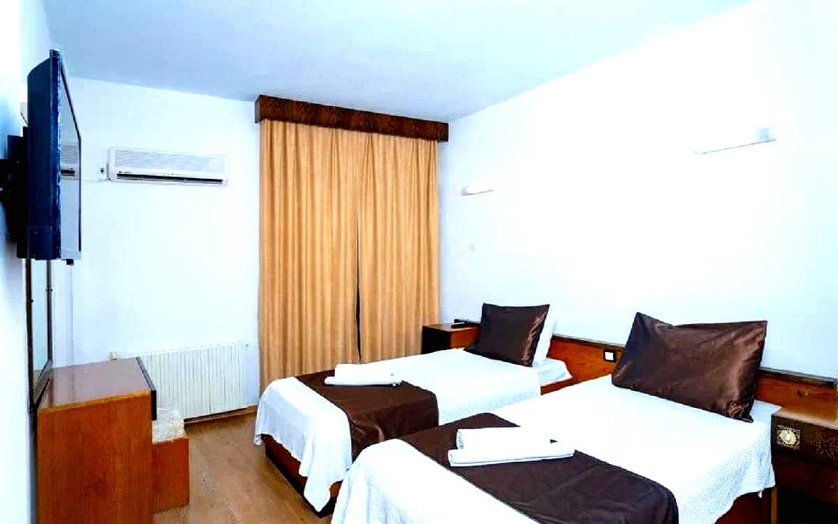 Standard-Doppelzimmer