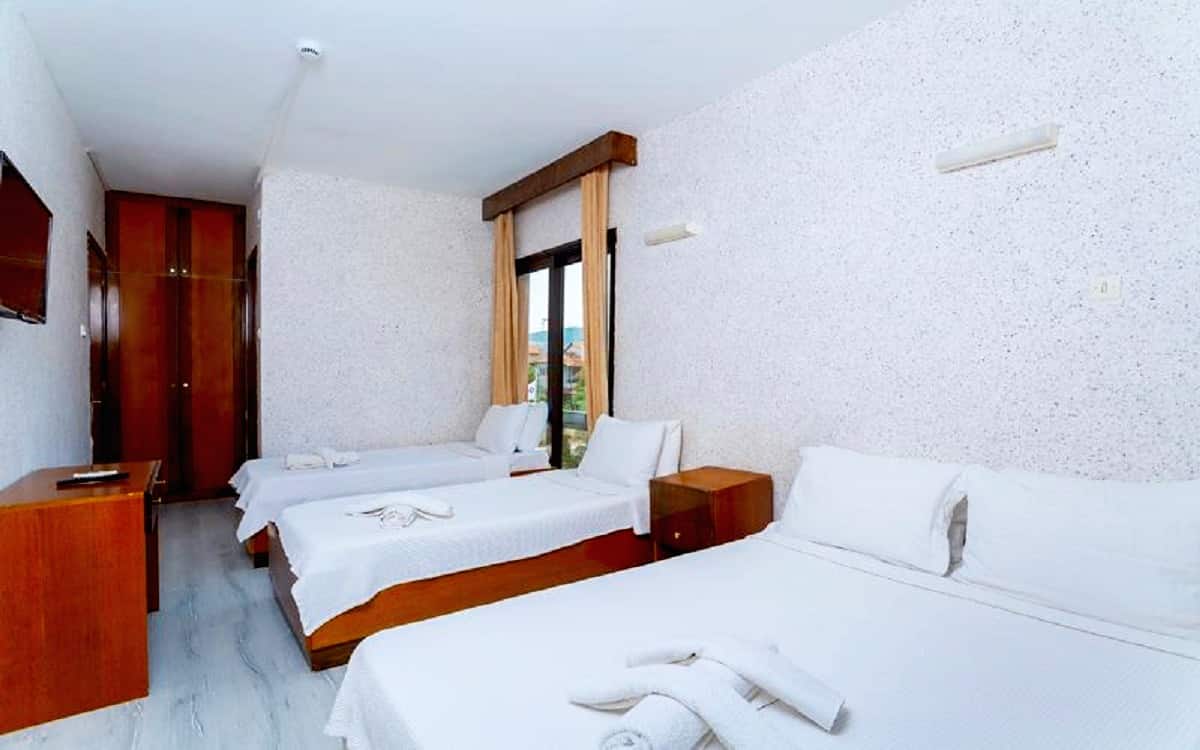 Standard-Vierbettzimmer
