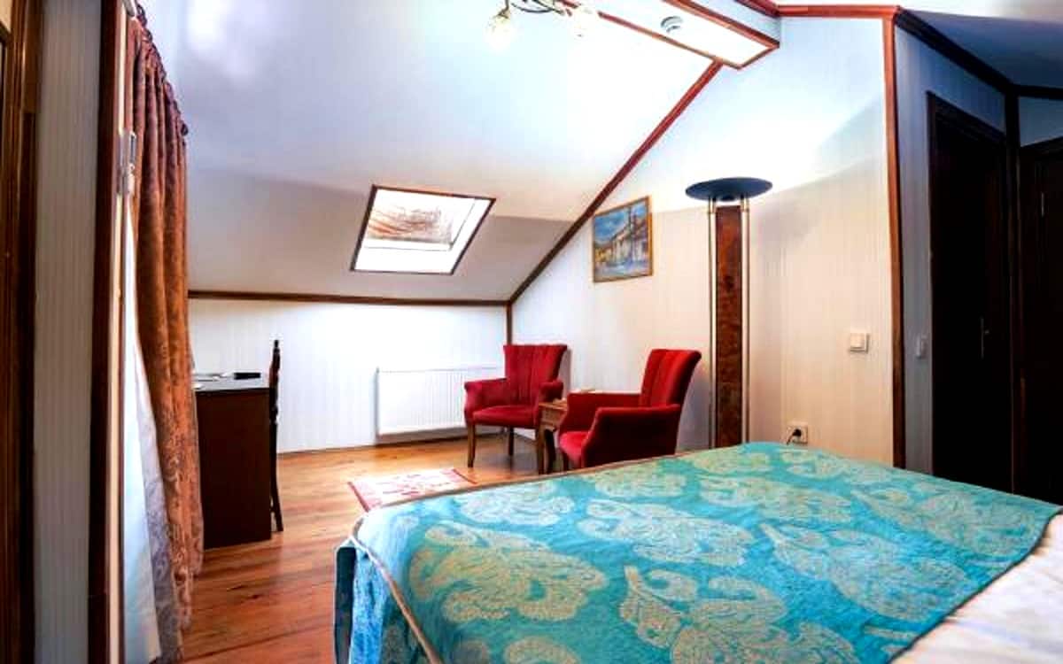 Dachzimmer