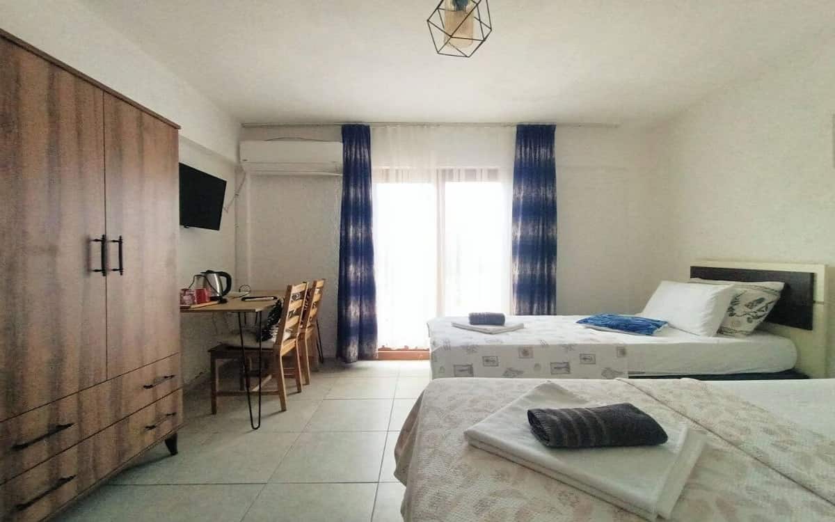 Standard-Dreibettzimmer
