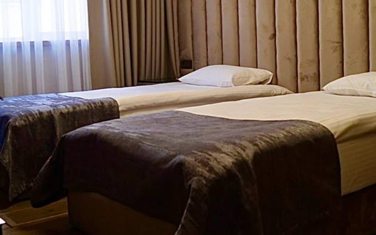 Doppelzimmer mit getrennten Betten