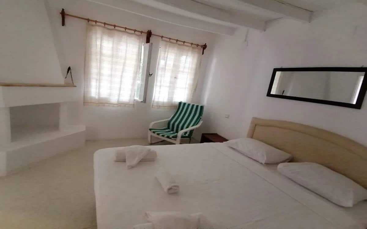 Satsuma Triple Apartment Room