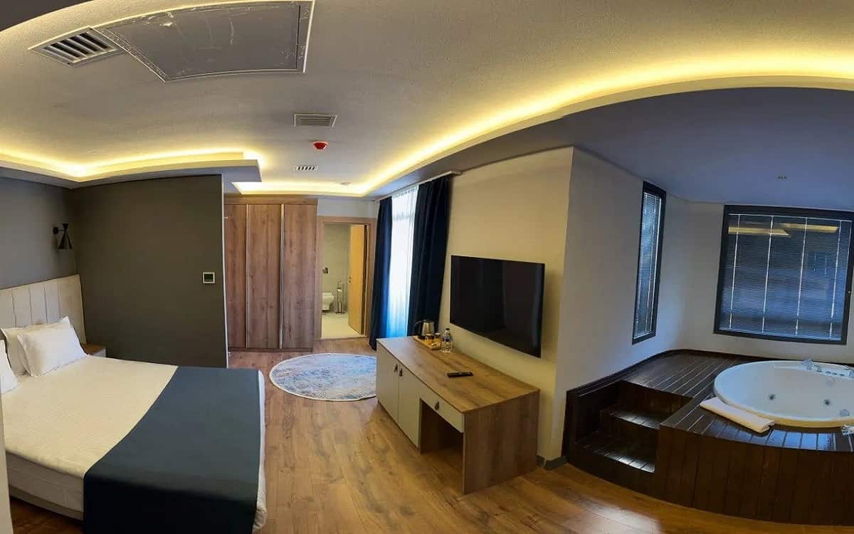 Ecksuite