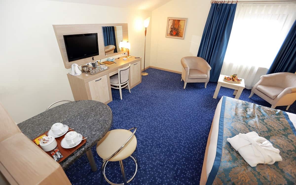 Suite