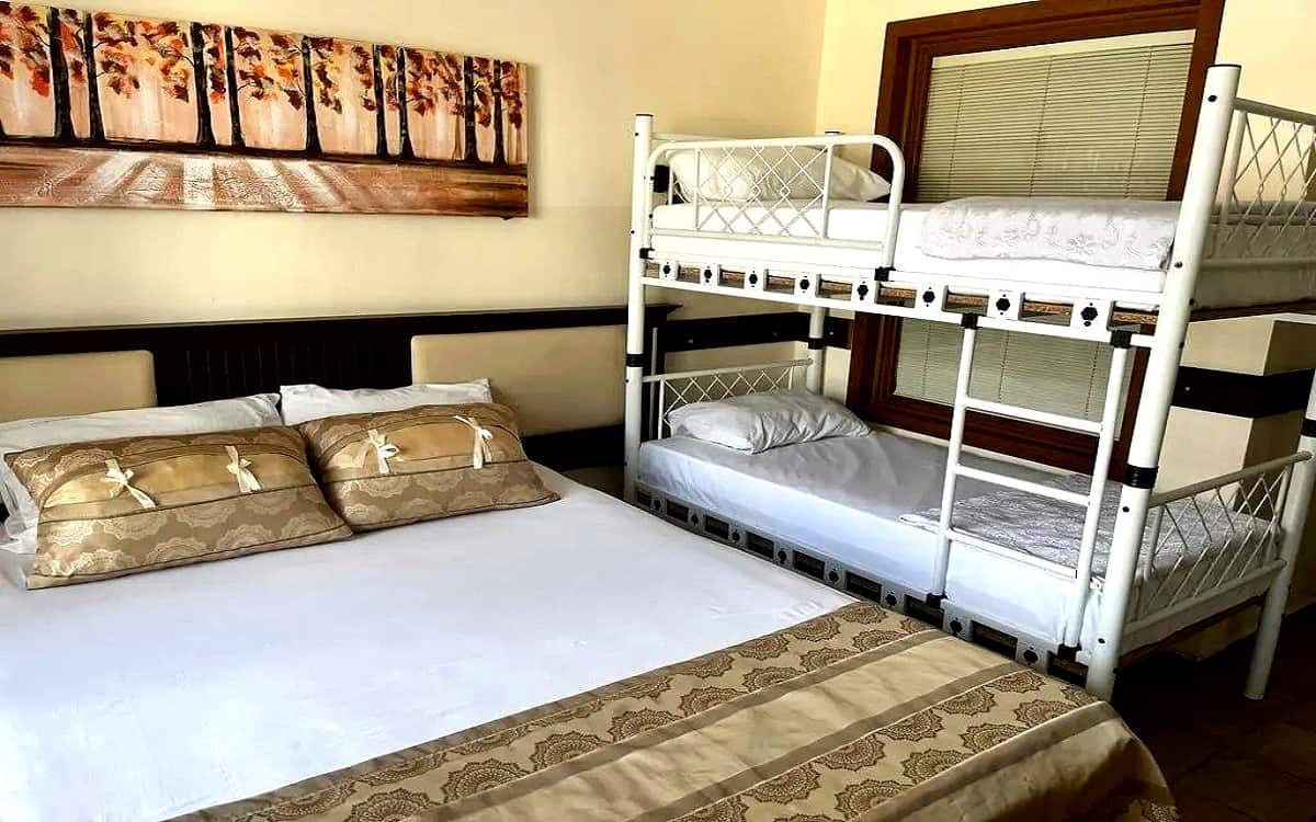 Zimmer mit Etagenbetten
