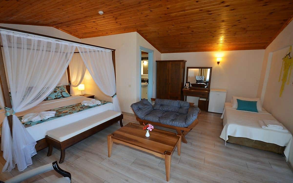 Deluxe-Dreibettzimmer