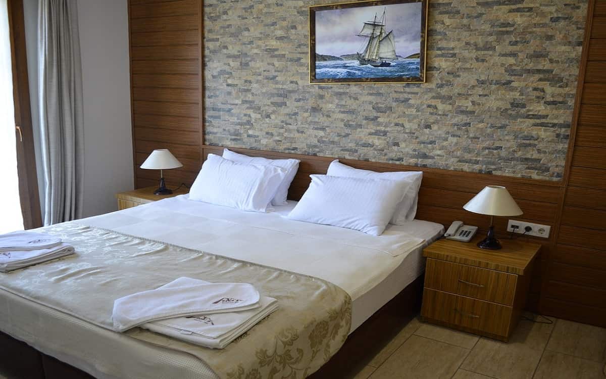 Roof Standard Room