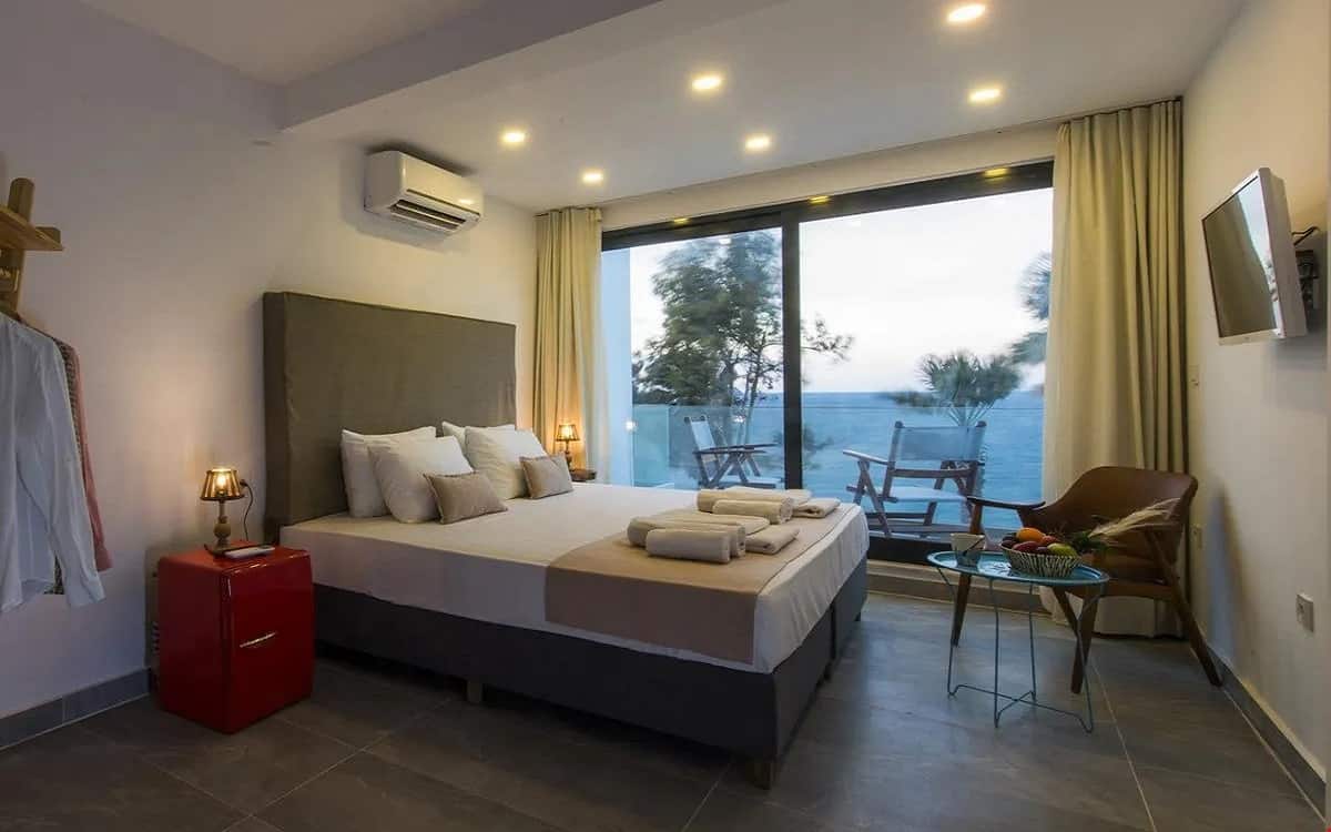 Zimmer mit Balkon
