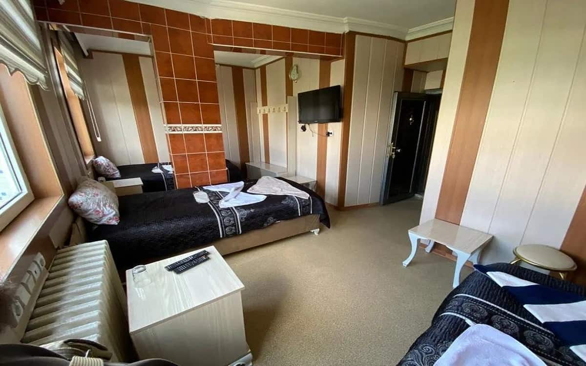 Standard-Dreibettzimmer