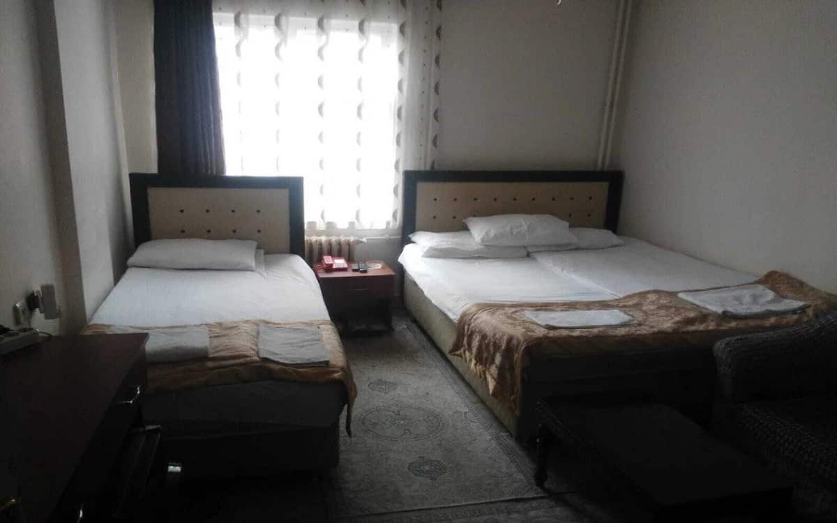 Doppelzimmer mit getrennten Betten