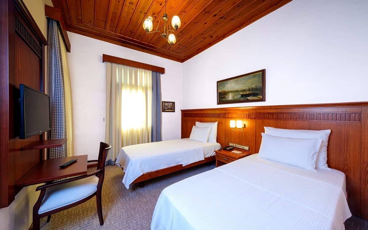 Doppelzimmer mit getrennten Betten