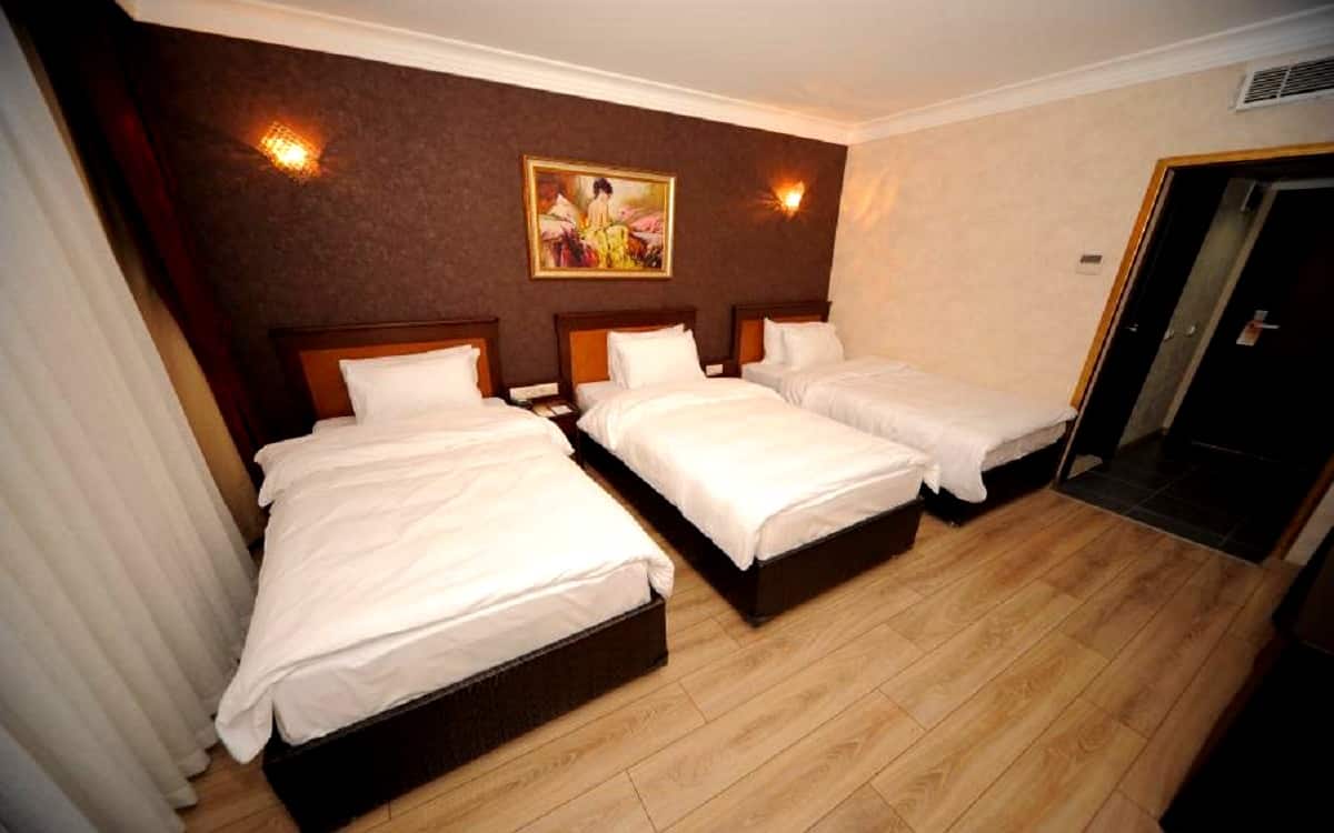 Standard-Dreibettzimmer
