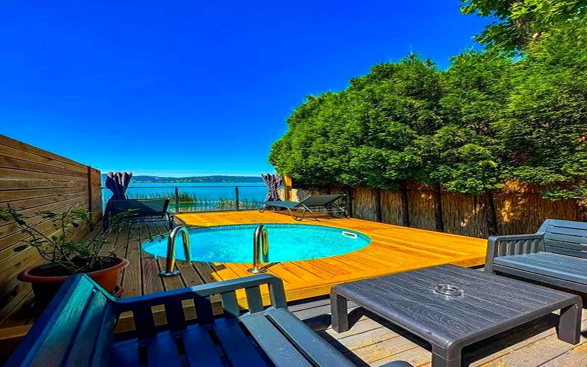 Zimmer mit Pool