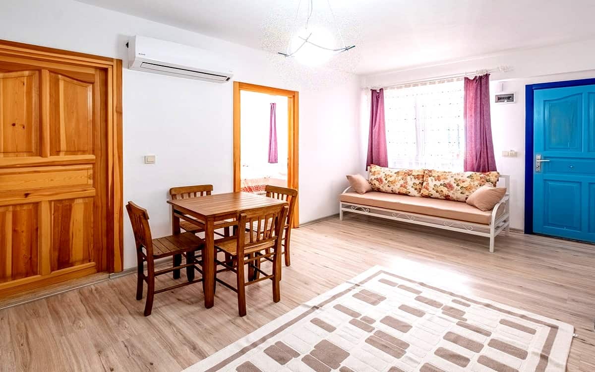 Economy-Suite