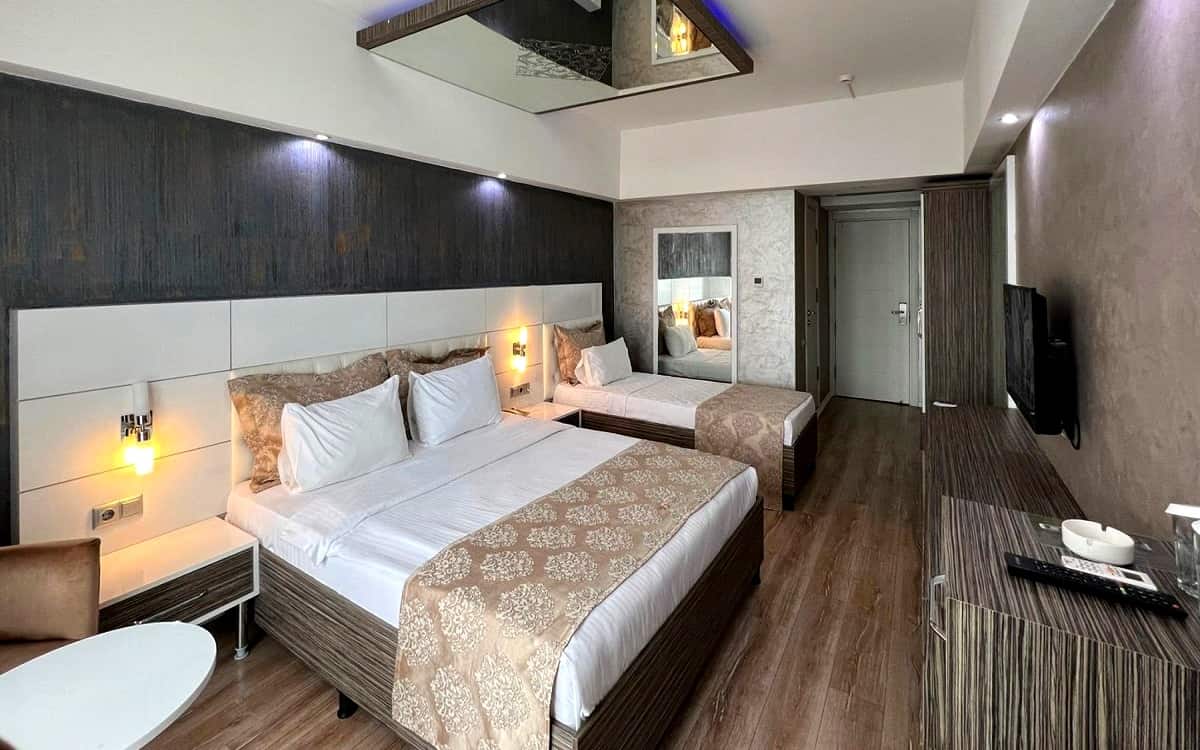 Verbindungszimmer
